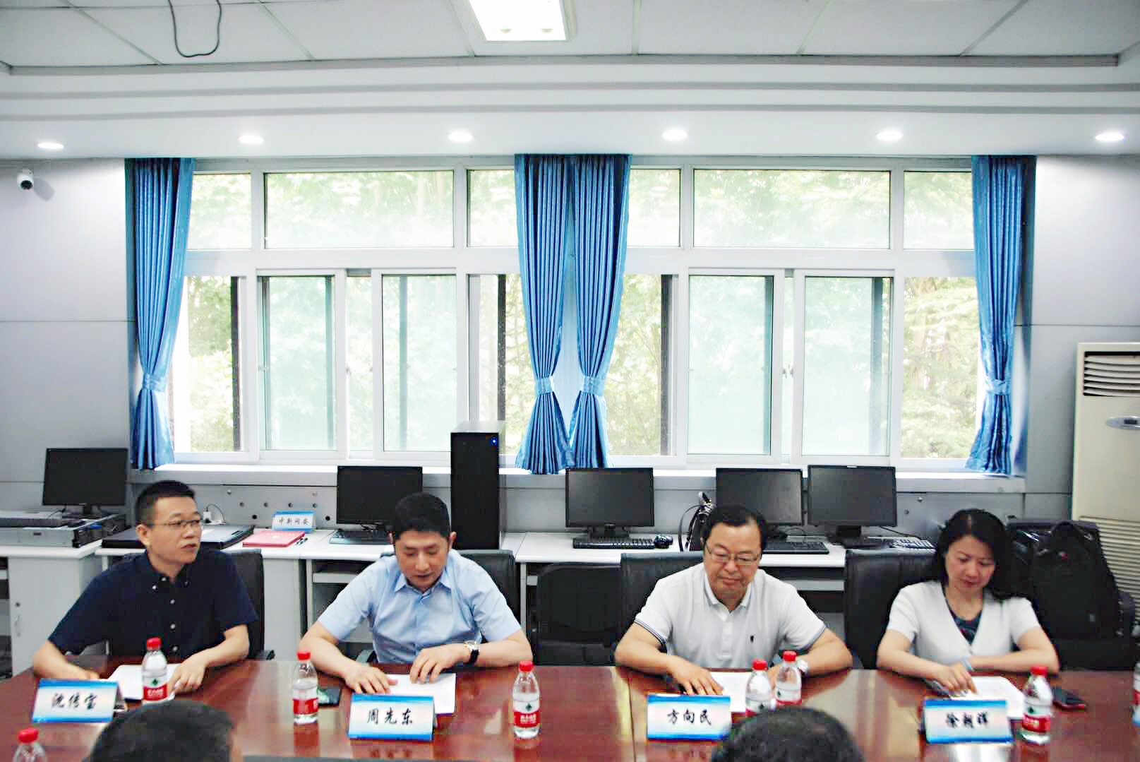 1535448463727817.jpg 1535448463727817.jpg